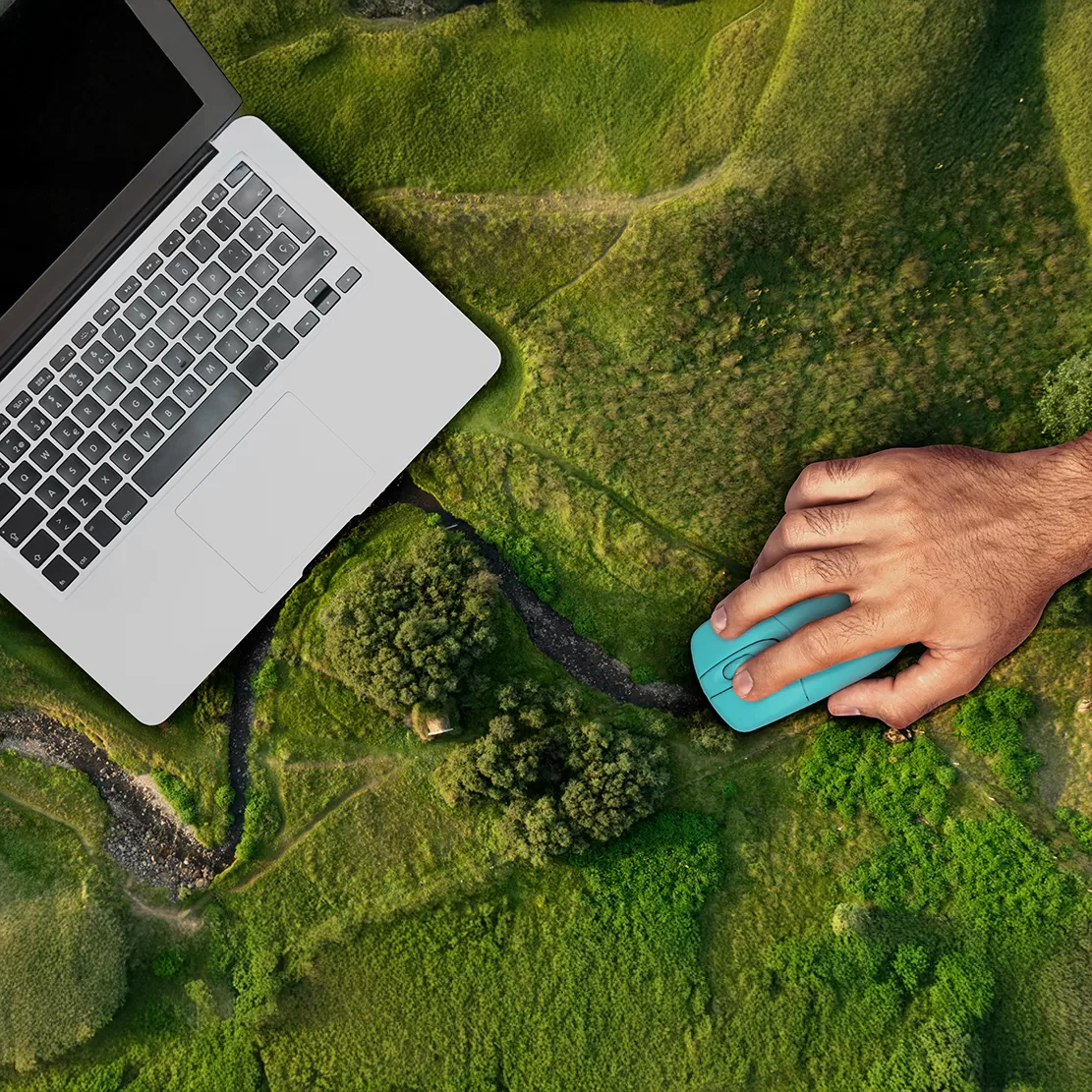 How to stop feeling like an idiot about business social media?; Laptop in the hills of Koh Samui; Professional content creation for hotels Samui