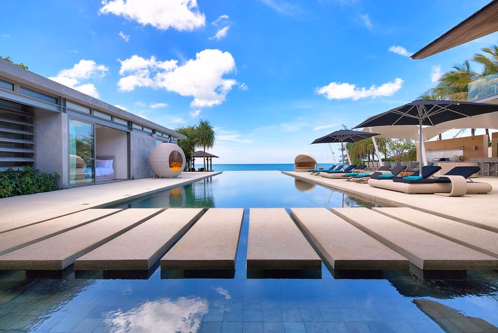 Luxury Holiday Villa and Resort Prices in Thailand: Why the Smartest Properties Don’t Compete on Price / How Much Do Luxury Villas and Hotels Cost Per Night in Thailand?